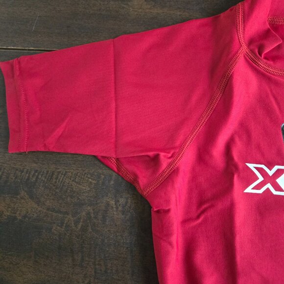 XCel Shortsleeve Kid's Surf Swimming Shirt Red 40529 NWT - Picture 4 of 12